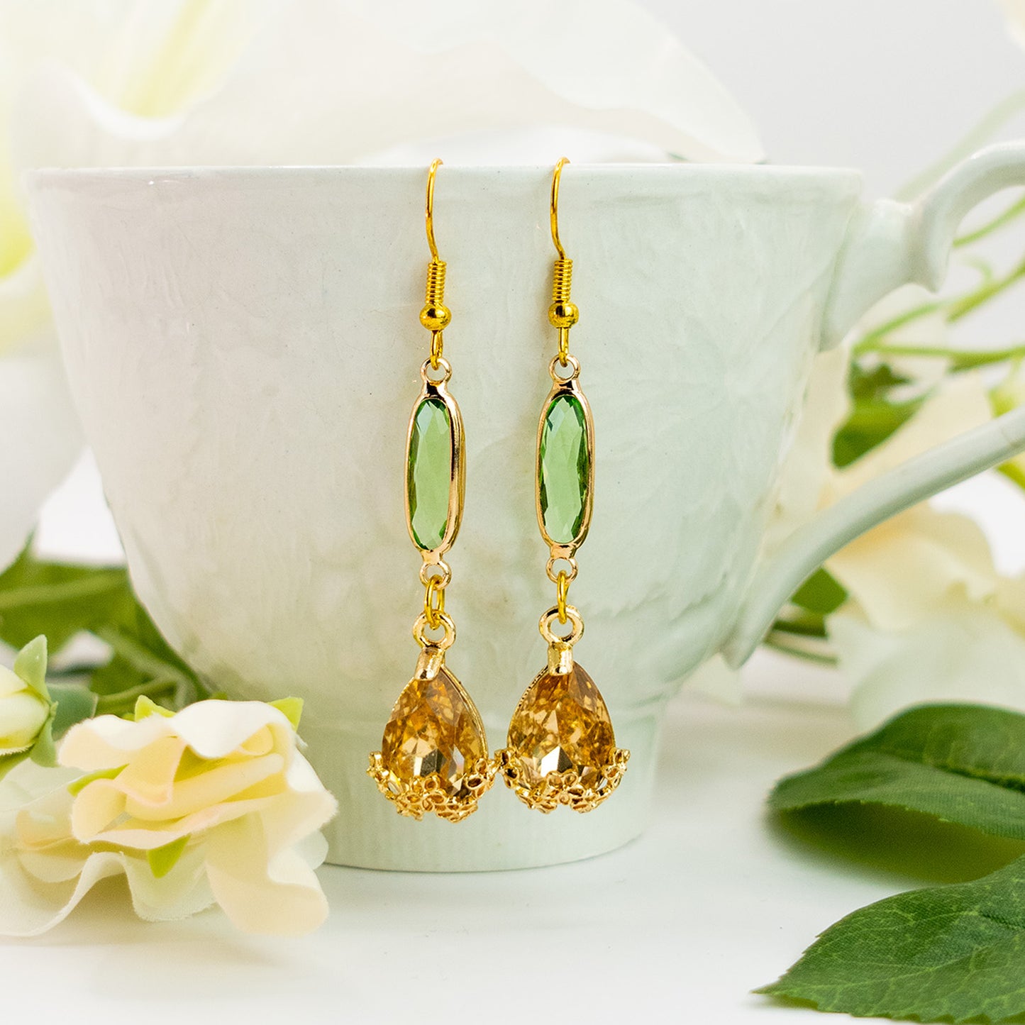 Boucles d'Oreilles Hauru (Vert & Ambre)